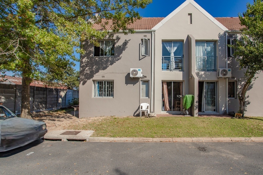 2 Bedroom Property for Sale in Paarl South Western Cape